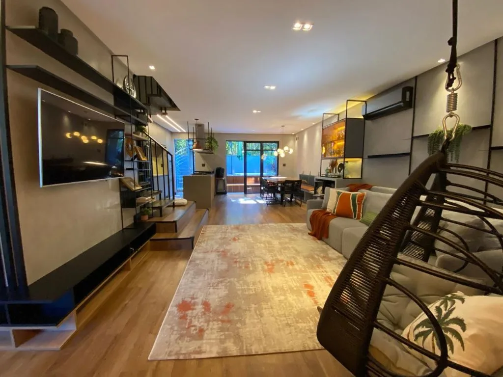 Sobrado à Venda em Itajaí no Cabeçudas: 3 Quartos, 170m², 1 Suíte e 2 Vagas de Garagem - Foto 19