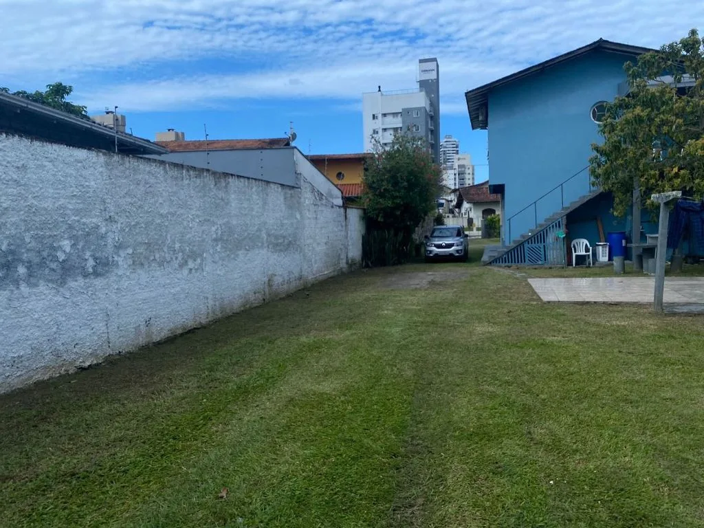 Terreno à Venda em Itajaí no São João: 1776m² - Foto 5