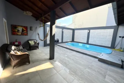 Sobrado para Venda em Itajaí no São João com 3 Quartos e 263m² | 1 Suíte e 2 Vagas de Garagem - Foto 4