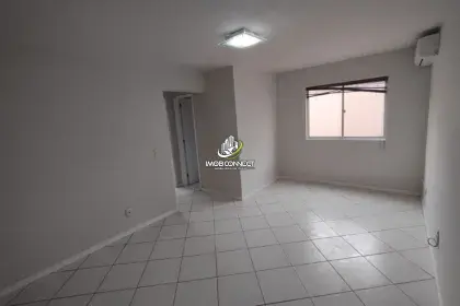 Apartamento para Venda em Itajaí no Centro com 2 Quartos e 67m² | Garagem Coberta - Foto 2